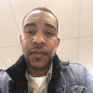 Meet your Posher, Adrian